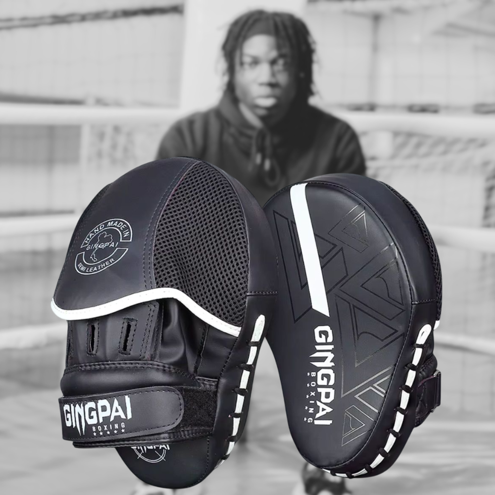Boxpratzen aus PU Leder für Boxen, MMA und Sanda – stoßdämpfend, griffig und robust.